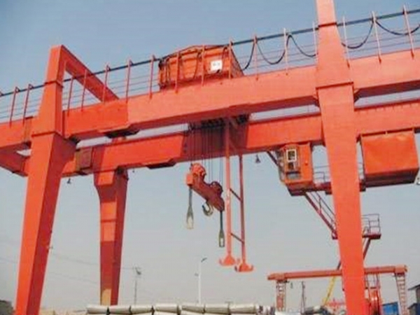 MGH Gantry Crane