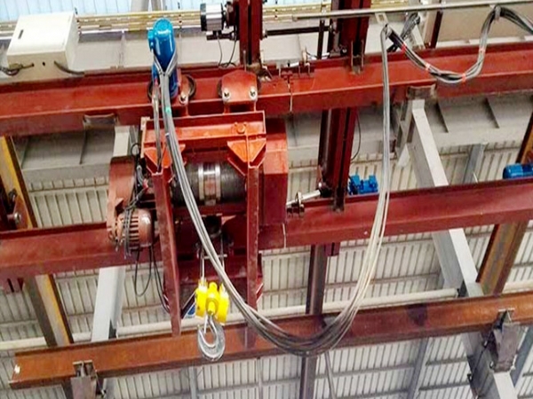 LXG Overrail Crane