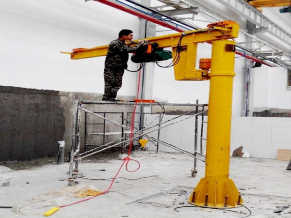 BZ type cantilever crane